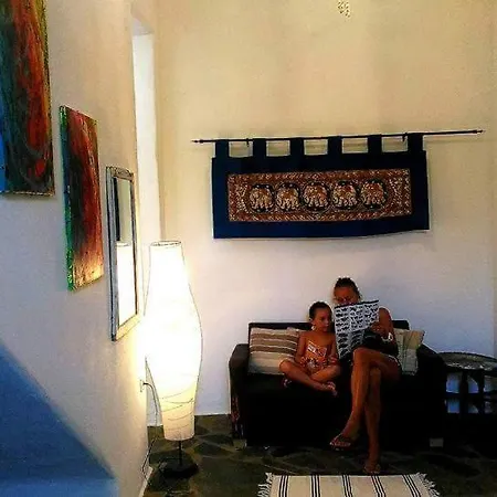 Big Blue, Paros Greece Aparthotel *